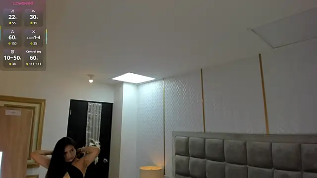 Snapshot of ZaraVesari chatting on January 9, 8:05 pm ZaraVesari online show from January 9, 8:05 pm