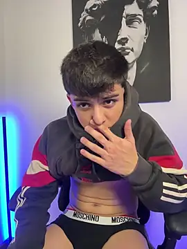 lian fooxx online show from May 14, 6:54 am
