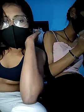 Aaradhya-Rani online show from March 18, 7:26 pm