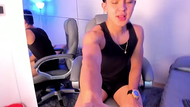  TaylorBlack online show from January 16, 11:36 am