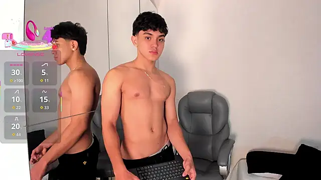  TaylorBlack online show from March 14, 11:38 am