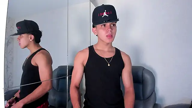  TaylorBlack online show from March 17, 11:35 am