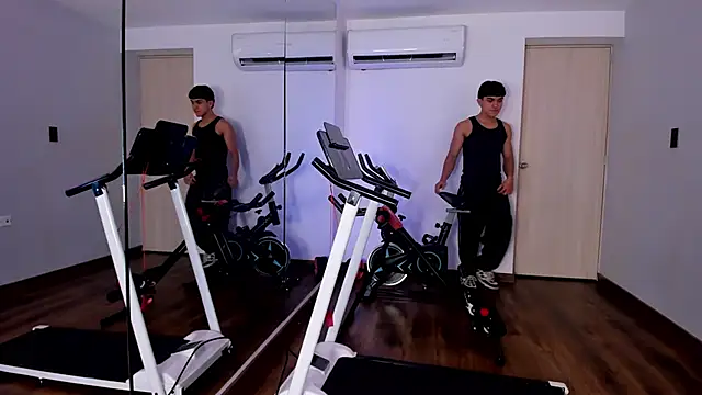  TaylorBlack online show from January 17, 11:47 am