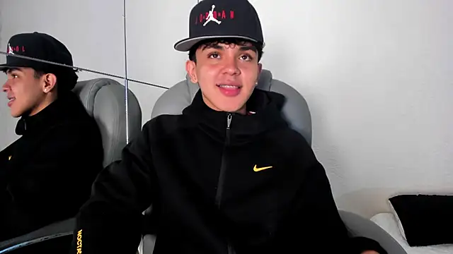  TaylorBlack online show from March 11, 11:59 am