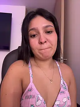 Camila sanchez25 online show from April 11, 7:50 pm