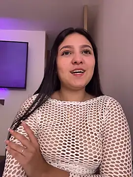 Camila sanchez25 online show from April 3, 8:04 pm