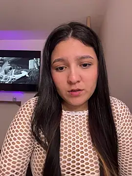 Camila sanchez25 online show from April 9, 7:42 pm