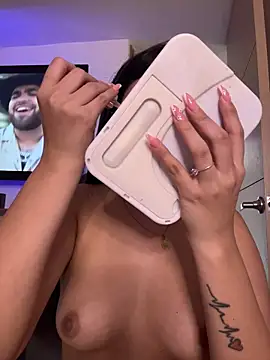 Camila sanchez25 online show from June 2, 7:14 pm