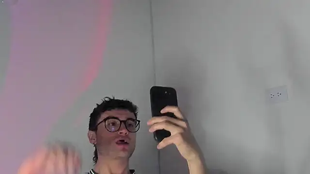 charlie dicker online show from March 15, 1:34 am