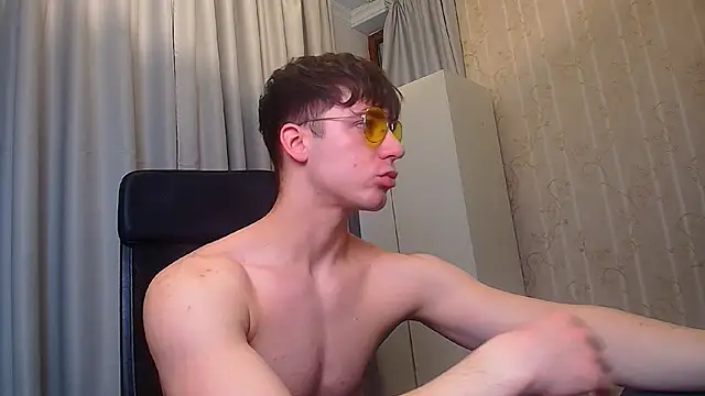 KellenWest online show from February 13, 9:31 am