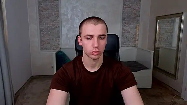 KellenWest online show from April 14, 4:28 am