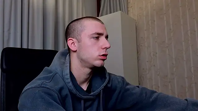 KellenWest online show from April 7, 4:14 am