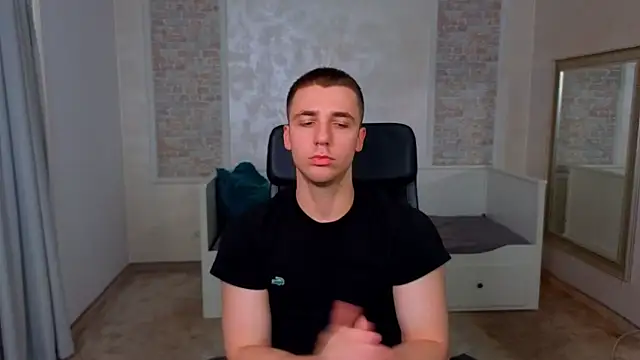 KellenWest online show from May 16, 4:44 am