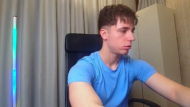 KellenWest online show from March 14, 5:35 am