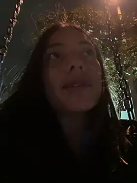 vanesita  online show from March 6, 2:39 am