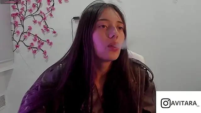 vanesita  online show from April 29, 2:27 am