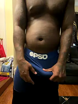 daddydarkskindikk online show from December 19, 1:46 pm