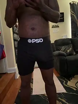 Snapshot of daddydarkskindikk chatting on June 3, 1:12 pm daddydarkskindikk online show from June 3, 1:12 pm