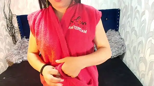 SaraPreston online show from June 10, 9:16 pm
