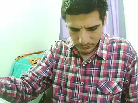 Snapshot of Adam_Arango chatting on December 17, 8:25 pm Adam Arango online show from December 17, 8:25 pm