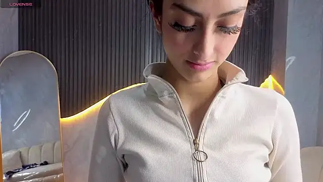 Snapshot of Tifany_Tx chatting on June 25, 7:19 pm Tifany Tx online show from June 25, 7:19 pm