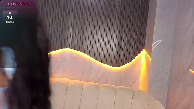 Snapshot of Tifany_Tx chatting on May 13, 7:10 pm Tifany Tx online show from May 13, 7:10 pm