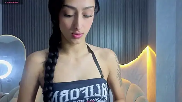 Snapshot of Tifany_Tx chatting on June 18, 7:19 pm Tifany Tx online show from June 18, 7:19 pm