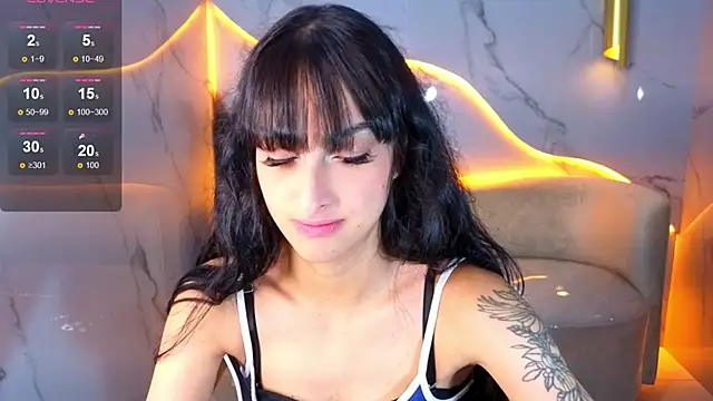 Snapshot of Tifany_Tx chatting on January 9, 7:43 pm Tifany Tx online show from January 9, 7:43 pm