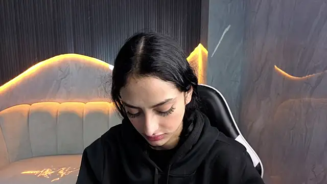 Tifany Tx online show from April 2, 12:34 pm