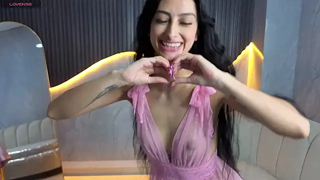 Snapshot of Tifany_Tx chatting on June 10, 7:04 pm Tifany Tx online show from June 10, 7:04 pm