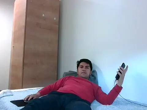 sweetpinoy2027 online show from March 4, 9:06 am