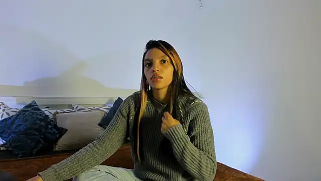 Ishtar 24 online show from December 19, 11:34 am