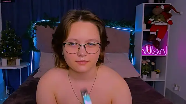 Mary Bryantt online show from January 9, 1:23 am