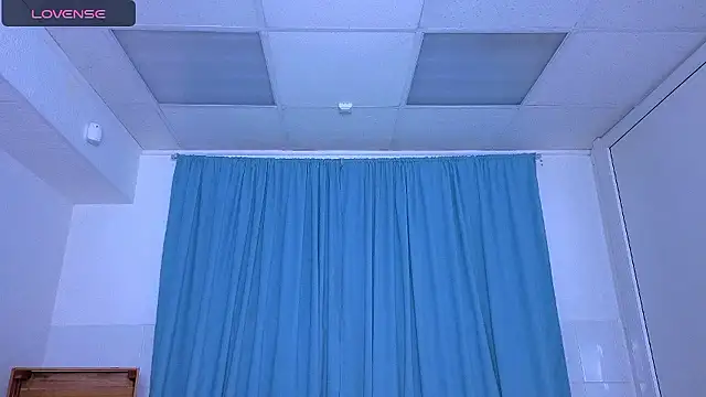 Mary Bryantt online show from January 18, 1:20 am