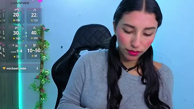 vieernes online show from February 14, 1:39 am