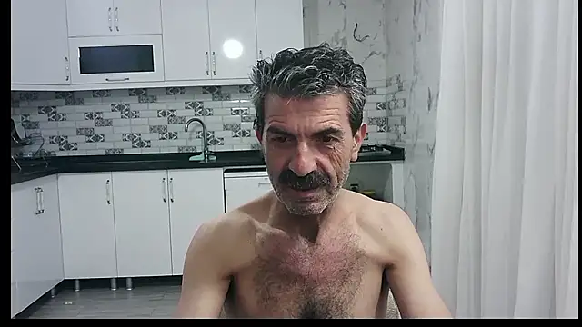 Snapshot of kobra21turki chatting on July 3, 9:43 pm kobra21turki online show from July 3, 9:43 pm