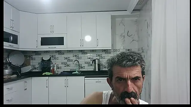 Snapshot of kobra21turki chatting on July 15, 10:28 pm kobra21turki online show from July 15, 10:28 pm