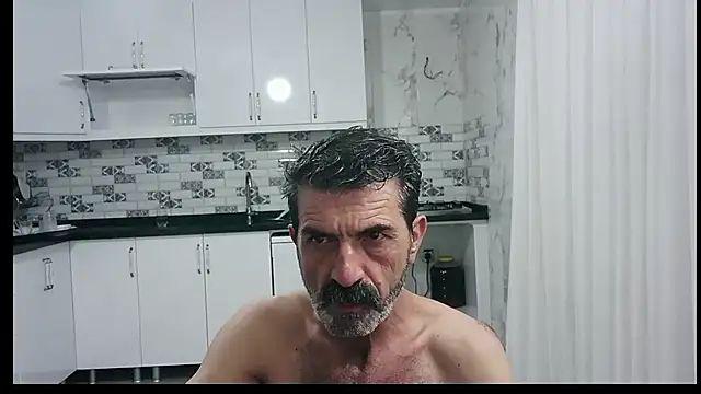 Snapshot of kobra21turki chatting on July 9, 7:46 pm kobra21turki online show from July 9, 7:46 pm