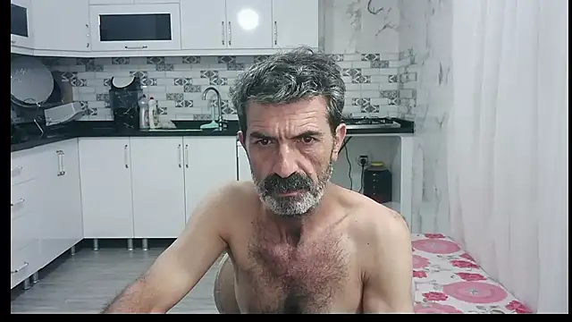 Snapshot of kobra21turki chatting on July 13, 8:52 pm kobra21turki online show from July 13, 8:52 pm