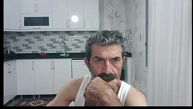 Snapshot of kobra21turki chatting on June 29, 6:40 pm kobra21turki online show from June 29, 6:40 pm