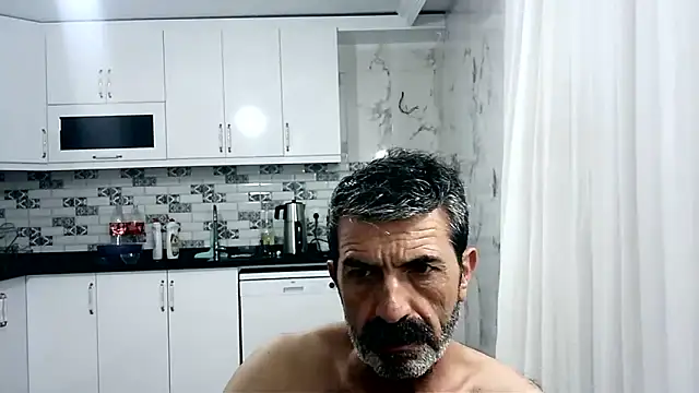 Snapshot of kobra21turki chatting on June 12, 9:12 pm kobra21turki online show from June 12, 9:12 pm