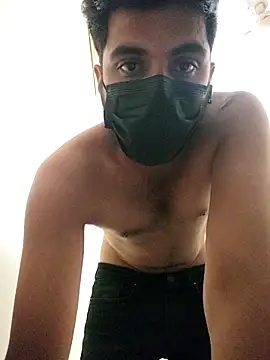 bnglrboy0886 online show from May 4, 6:55 pm