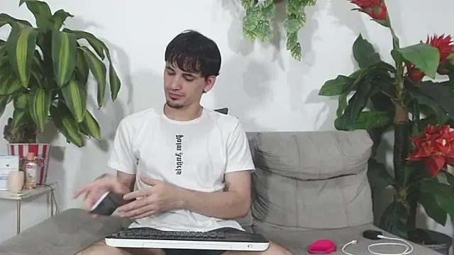 boy Dirty X online show from May 22, 5:16 am