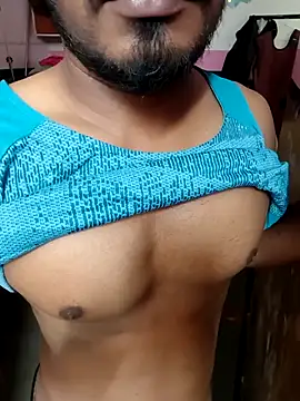 alexzz1155  online show from May 3, 3:44 am
