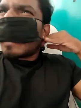  alexzz1155  online show from April 16, 6:36 am