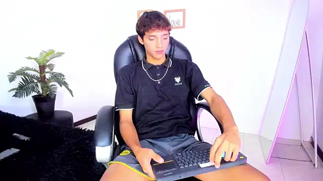 im ralff online show from January 9, 8:38 pm