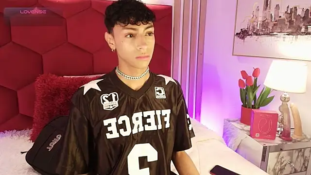 Owen JP online show from April 11, 3:03 am