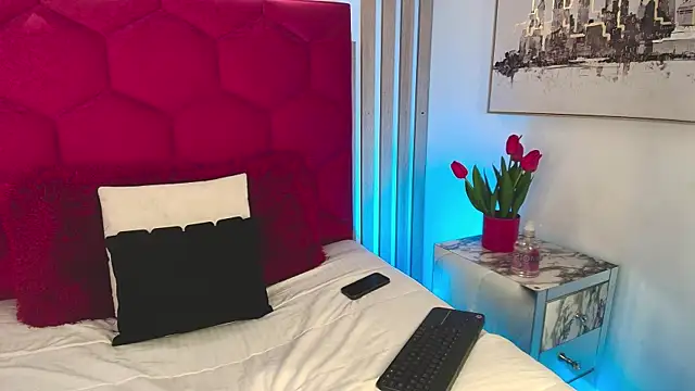 Owen JP online show from July 11, 3:18 am