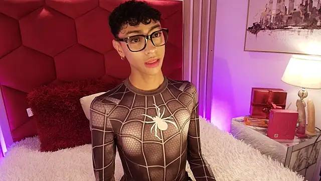 Owen JP online show from April 9, 3:19 am