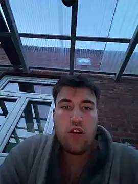 KinkyLovePublic online show from April 12, 6:44 pm